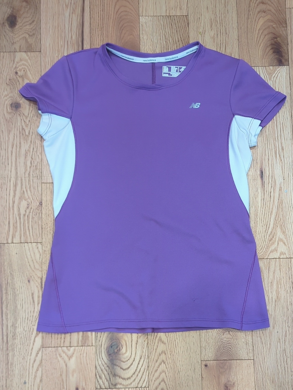 New Balance. Light Purple Athletic Moisture Wicking. Size Large.